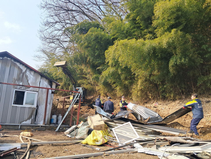 금산소방서 진산면 의용소방대 피해복구 지원