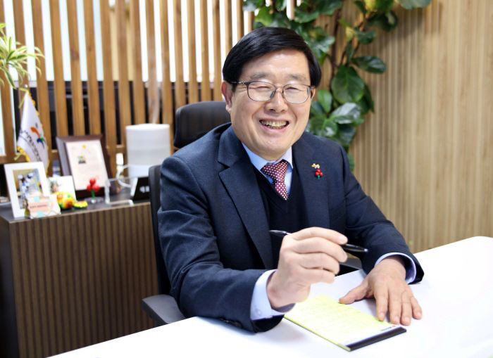 양경석 대표이사 사진 (4)