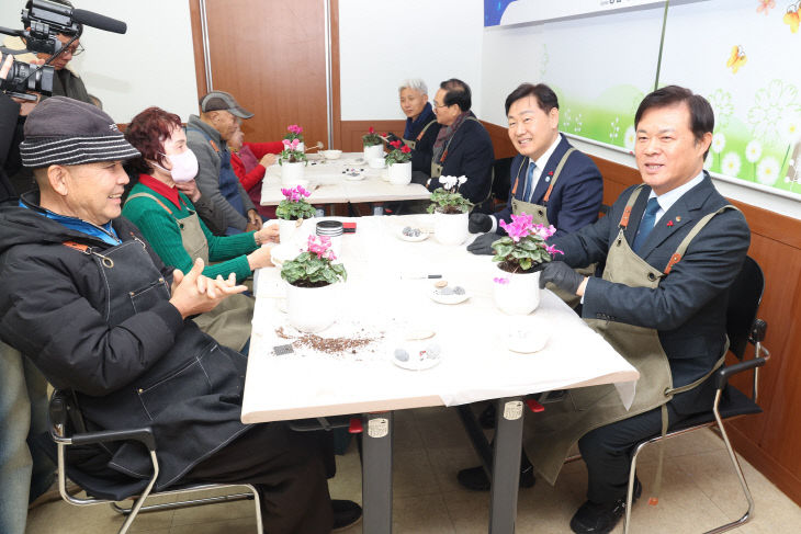 도민과의 대화’ 개최... 지역 상생 발전 모색 (6)