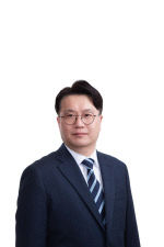 홍순식 충남대 국제학부 겸임부교수