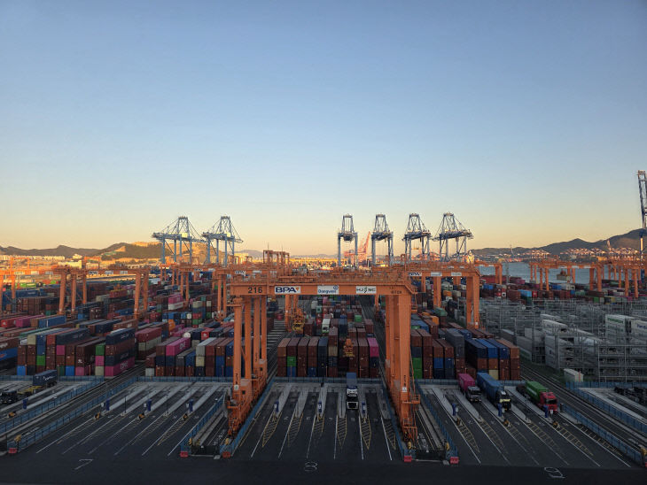 KakaoTalk_20260122_172815427_04