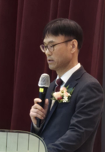 김오연 호수돈교감