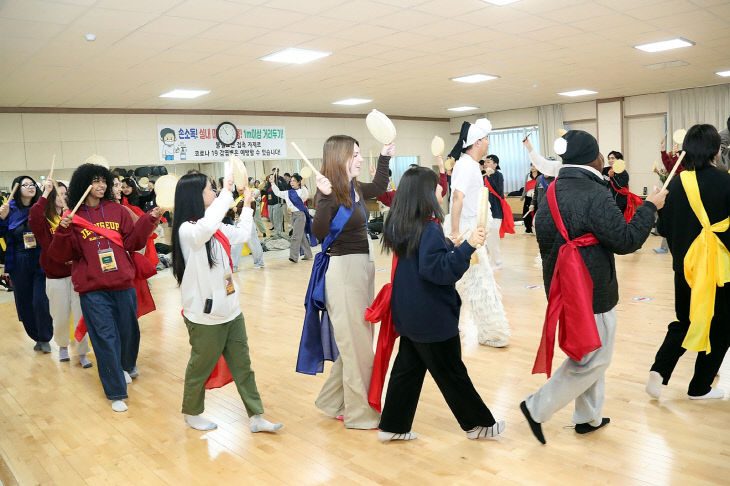 , “우도농악·씨름 반응 폭발”…현장 활기 (4)