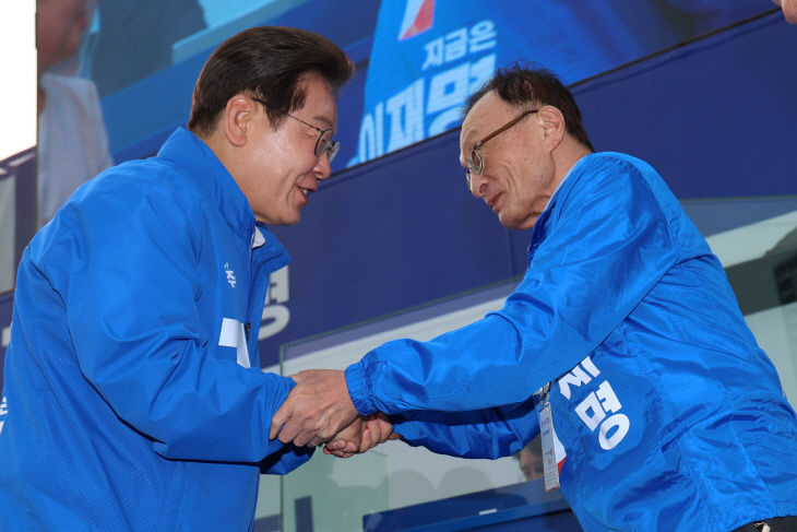 이해찬 전 총리 별세<YONHAP NO-4046>