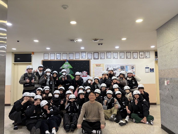 구급현장실습 사전교육 기념 촬영 사진