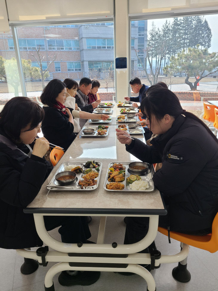 사진자료(급식체험) (1)