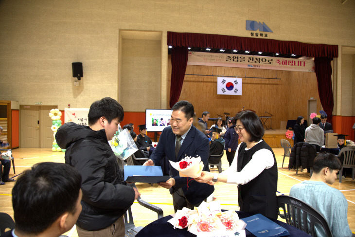 제천시 청암학교, 졸업식 개최
