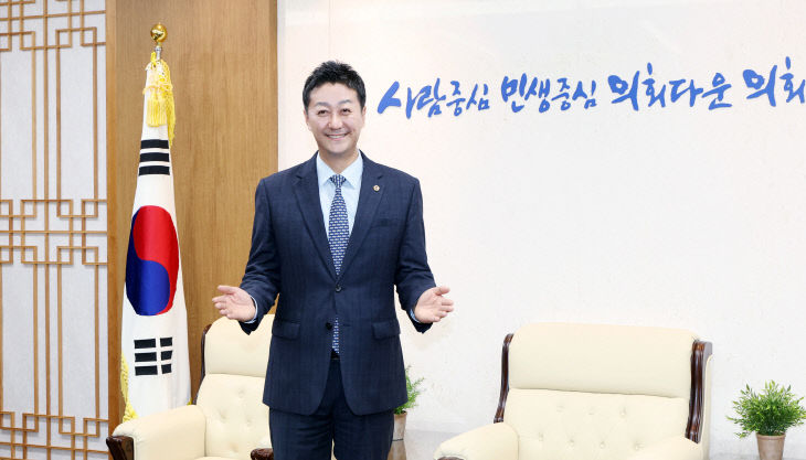 경기도의회 김진경 의장 1 (서면 인터뷰)