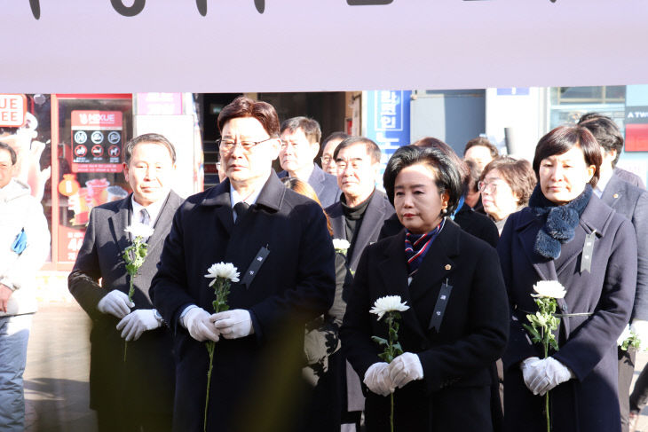 경기도의회 더민주, ‘이해찬 전 국무총리’ 조문