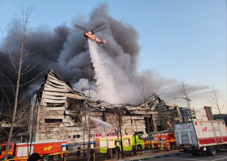 1월 30일 음성군 맹동면의 위생용품 제조 공장에서 발생한 대형