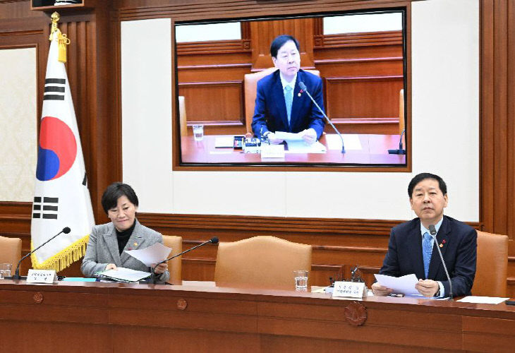 20251202085751_AA69EBE3-A0D4-431A-D586-A95EAF947310_S