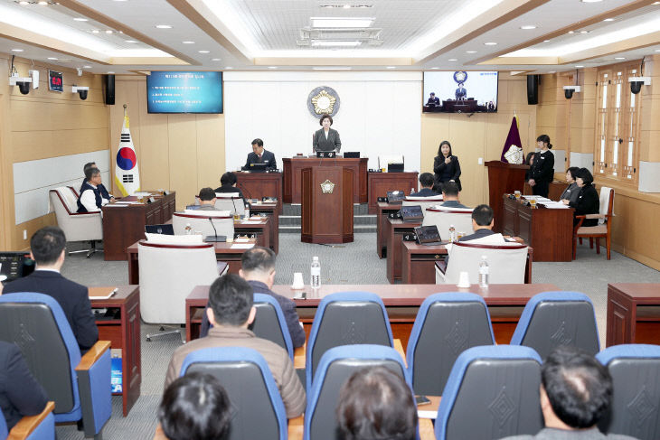 사본 -제319회 태안군의회 임시회 사진