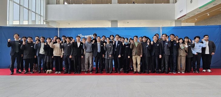 국가상징구역 국민자문단