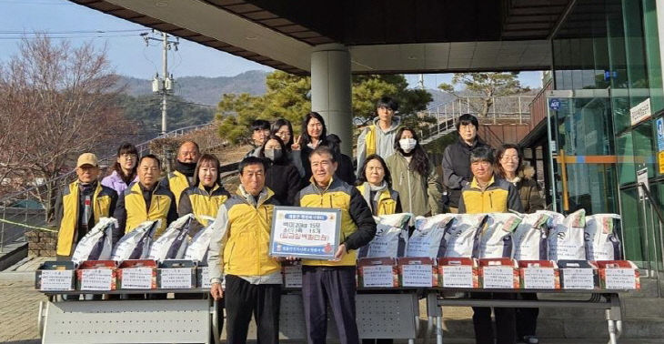 계룡면 지역사회보장협의체 백미 기탁