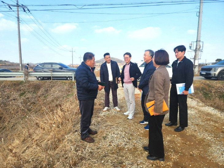 770502345674_378596328312137