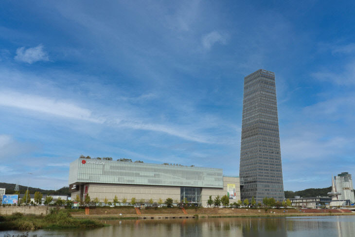 대전신세계 전경