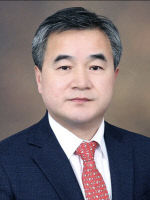 이인철 독자불만처리위원 사진