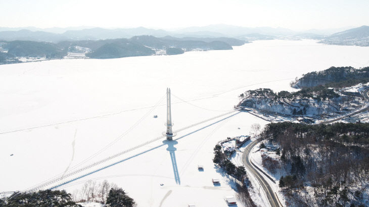 1.예당호 출렁다리 설경