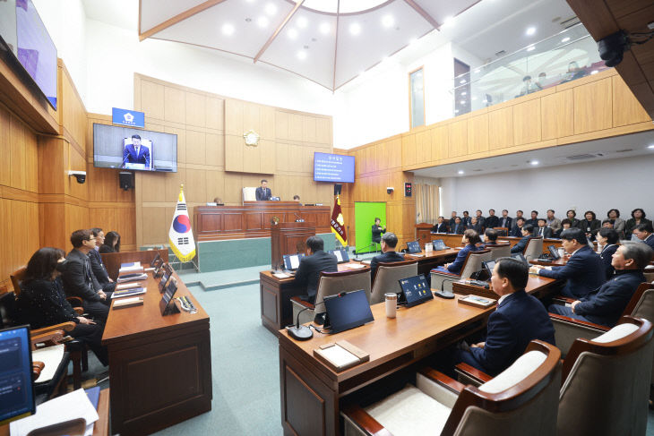 [보도자료 사진] 260212 부안군의회  제369회 임시회 폐회