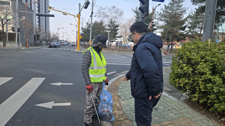 5.예산군 현업사업장 특별점검 모습 (1)