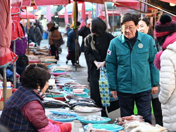 2-2.정종복 기장군수 있다