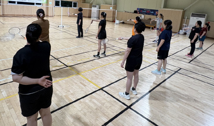 서천군가족센터, 결혼이민자 배드민턴동아리