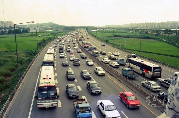 고속도로 차량이동_1995-09-07_1