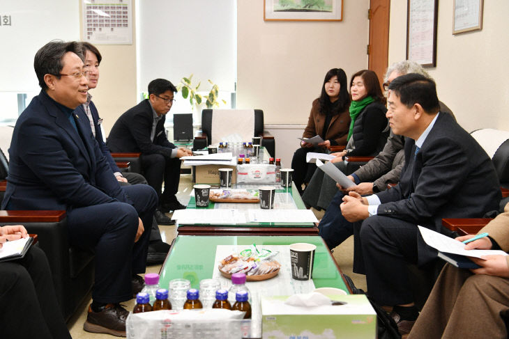 1771481747588_resized