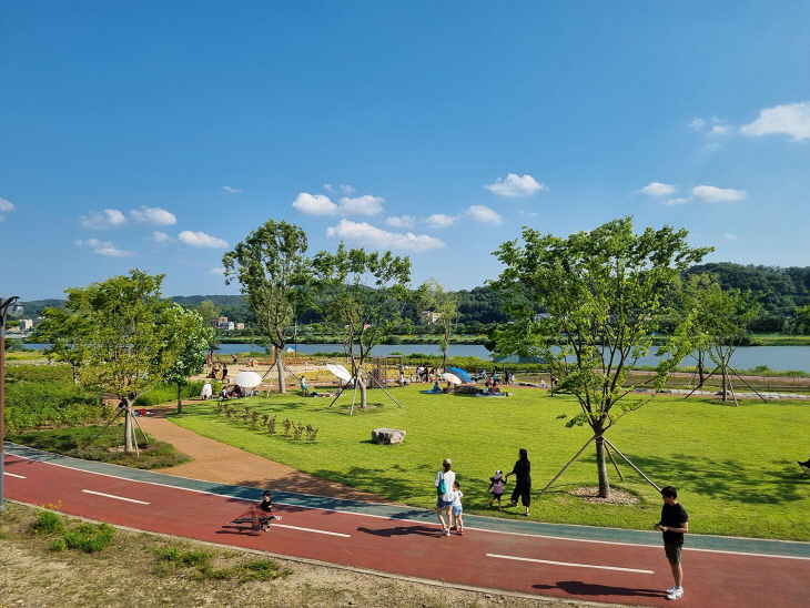 기반 구축 (2)-수변공원