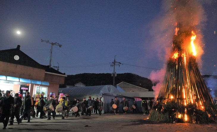 [논산문화원]보도자료 관련 사진 (1)