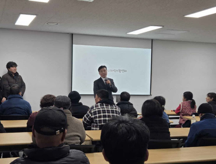 예산군수 자활지원 현장 방문 사진