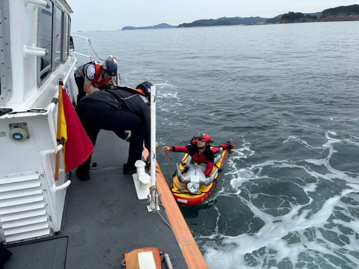 지난해(2025) 팀워크훈련중인 태안해경의 모습