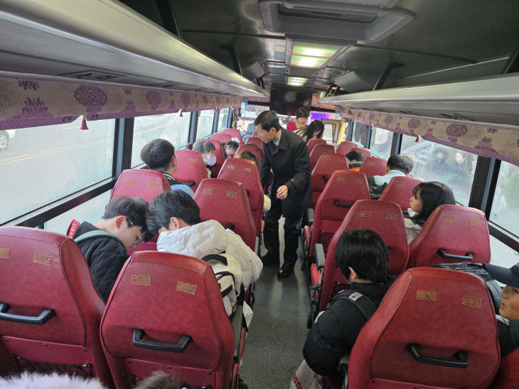 신학기 등교맞이 캠페인 사진