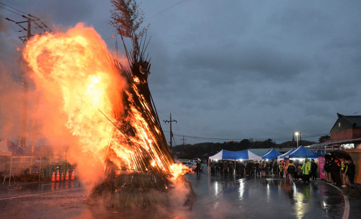 노성면 달집태우기 행사 (4)