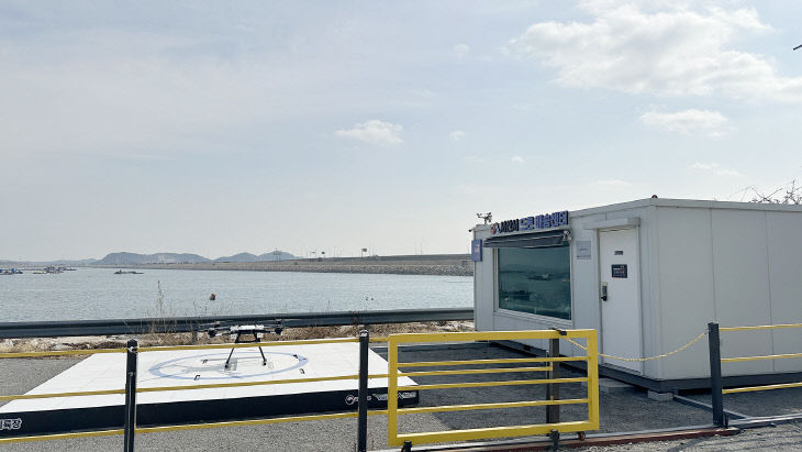 1. 삼길포 좌대 낚시터 드론 배송 거점 모습