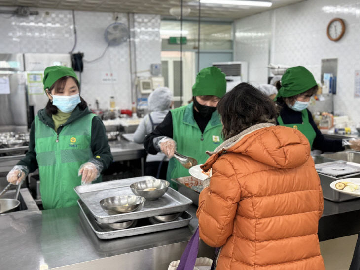 증평군노인복지관 무료 급식 나눔 1