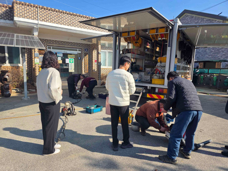 증평군농업기술센터 현장 영농 이동 상담 장터 운영