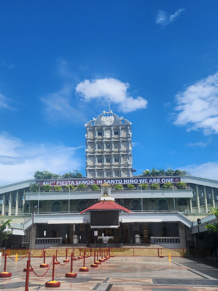 산토니뇨대성당 전경