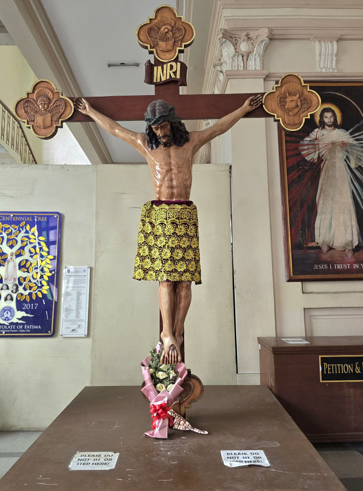 마닐라 대성당 내부1