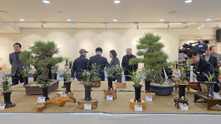 KakaoTalk_20260307_220530269_09