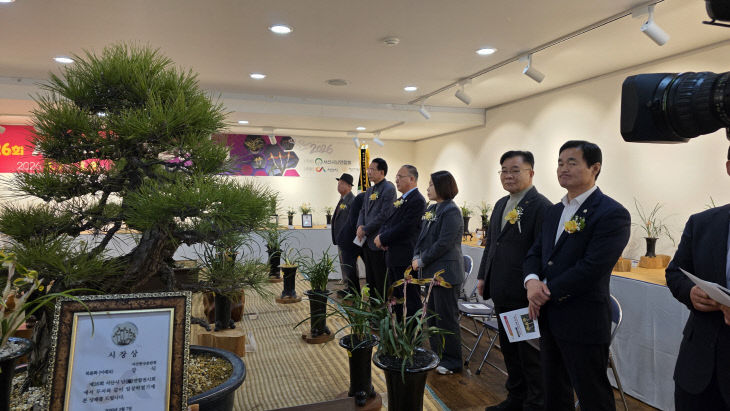 KakaoTalk_20260307_220530269_01