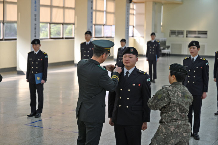 국기게양식 및 11기 승급식 행사