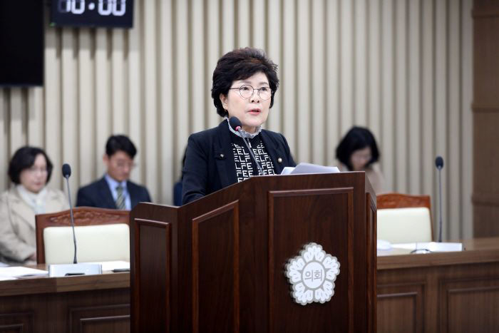 사진설명4) 수원특례시의회 문화체육교육위원회 오혜숙 의원