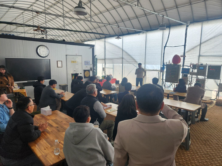 논산딸기스마트재배기술현장설명회