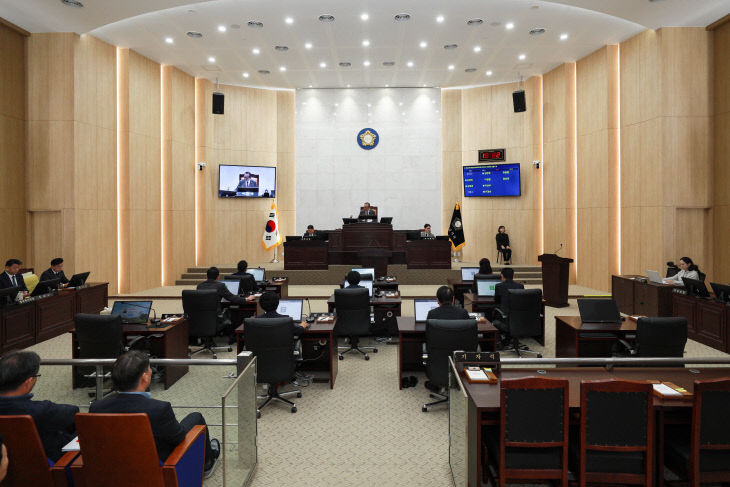 20260316 제323회 임시회 1차 본회의 개회 (1)