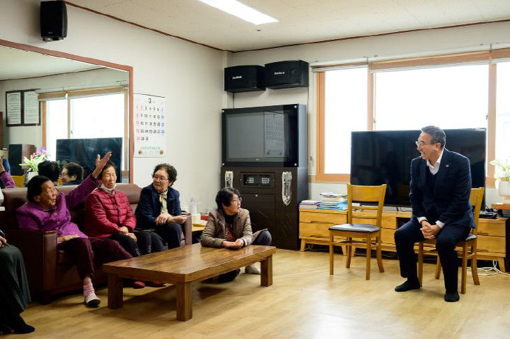 23c6e7fa-8757-4dc6-9905-dabbc9bed741