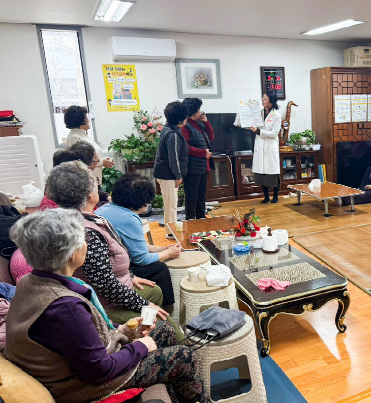 동아대가 위탁 운 있다.
