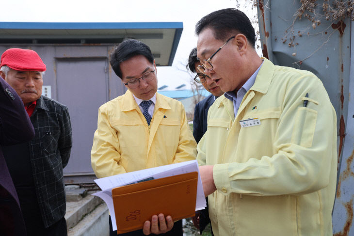 주민 숙원 해결·김치산업 기반 강화 현장행정(4)