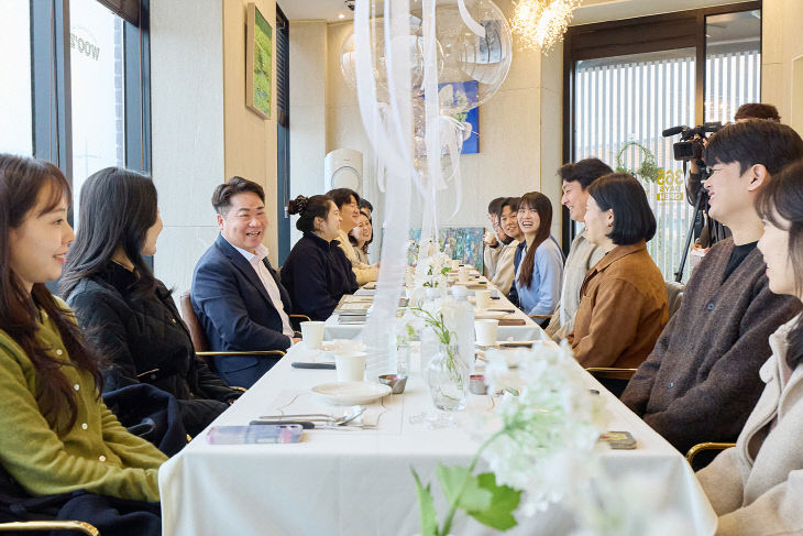 1.아산시, 신혼 공무원과 브런치 간담회(1)
