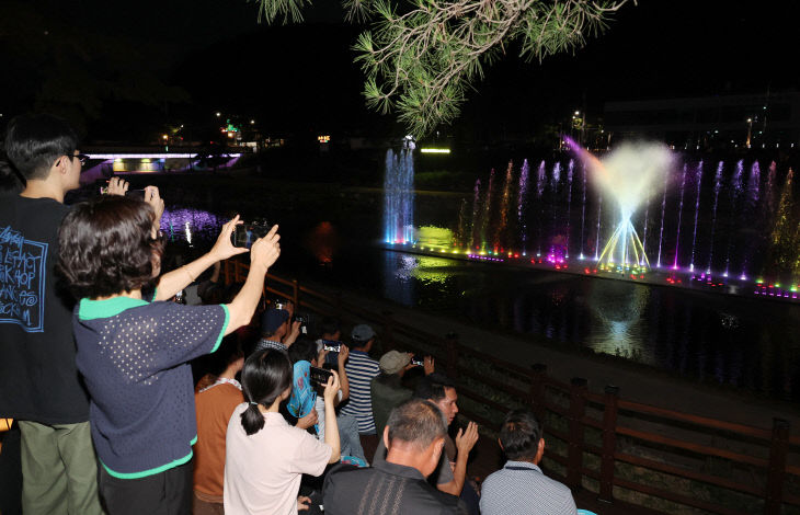 2025년 자연울림 음악분수 공연 장면 (1)